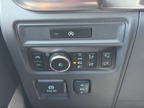 Used 2025 Ford F150 Raptor AWD/4WD image 27