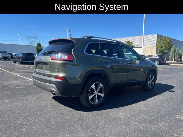 Used 2019 Jeep Cherokee Limited AWD/4WD image 3