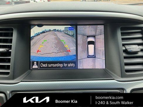 Used 2020 Nissan Pathfinder SL image 25