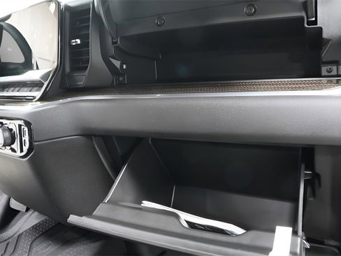 New 2026 Chevrolet Silverado 2500 LT w/ All Star Edition image 29