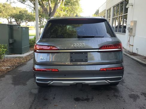 Used 2022 Audi Q7 2.0T Premium Plus AWD/4WD image 4