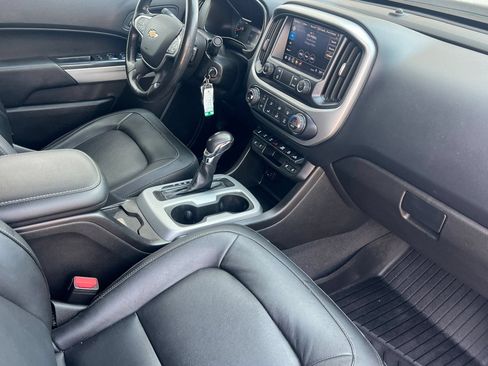 Used 2022 Chevrolet Colorado ZR2 AWD/4WD image 12