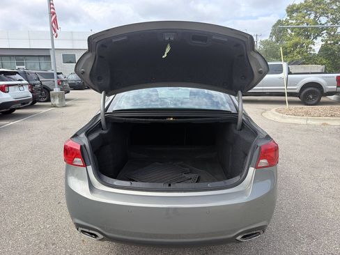 Used 2019 Chevrolet Impala Premier FWD image 36