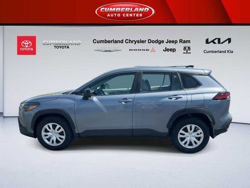 Used 2026 Toyota Corolla Cross L image 5