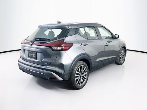 Used 2022 Nissan Kicks SV FWD image 9