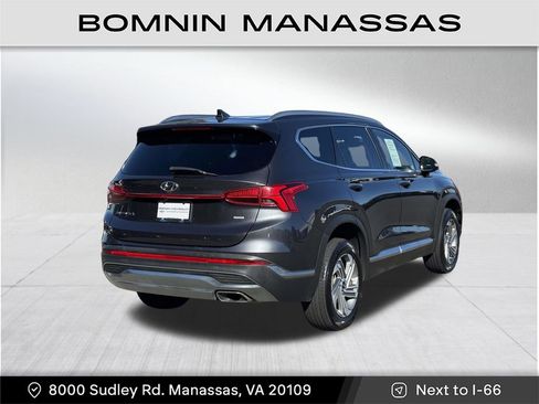 Used 2021 Hyundai Santa Fe SEL w/ Convenience Package image 6