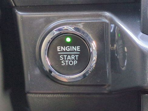 Used 2022 Ford F150 XLT w/ Equipment Group 302A High image 30