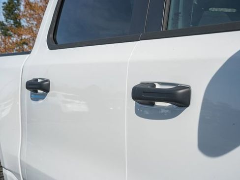 New 2026 RAM 1500 Express AWD/4WD image 23