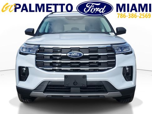 New 2026 Ford Explorer Active w/ Active Comfort Package AWD/4WD image 2