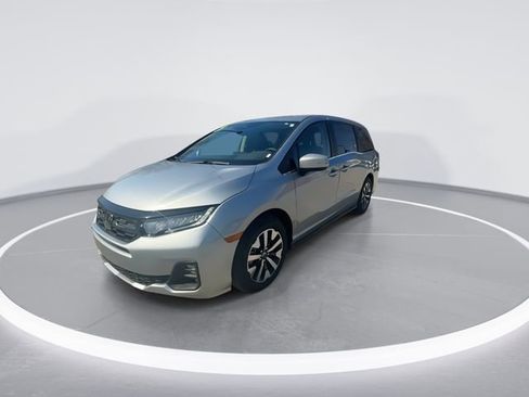 Used 2025 Honda Odyssey EX-L image 4