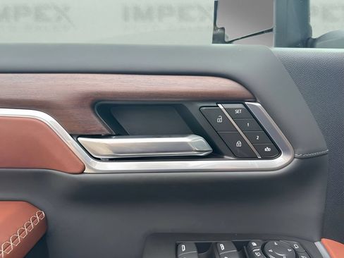 New 2026 GMC Sierra 2500 Denali Ultimate AWD/4WD image 30