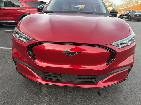 Used 2022 Ford Mustang Mach-E Premium image 8