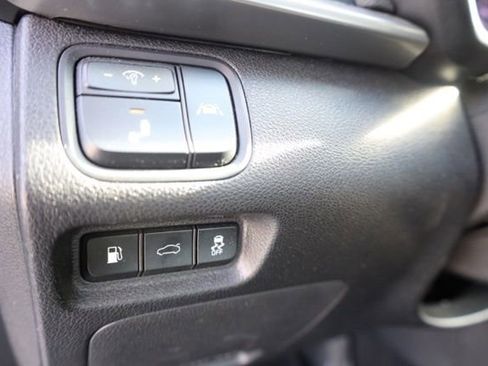 Used 2019 Kia Optima S w/ S Panoramic Sunroof Package image 17