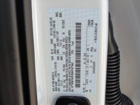 New 2025 Ford F150 XL w/ Equipment Group 103A High image 25