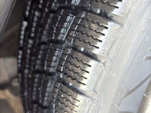 Used 2013 Chrysler 200 Limited w/ Sun/Sound Group image 9