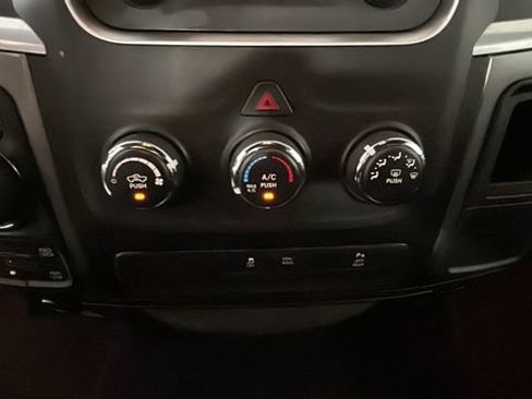 Used 2021 RAM 1500 Classic Warlock AWD/4WD image 21