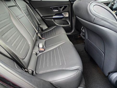 New 2026 Mercedes-Benz GLC 300 4MATIC image 39