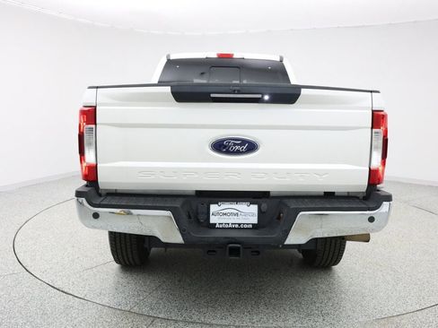 Used 2019 Ford F250 Lariat w/ Lariat Ultimate Package image 4