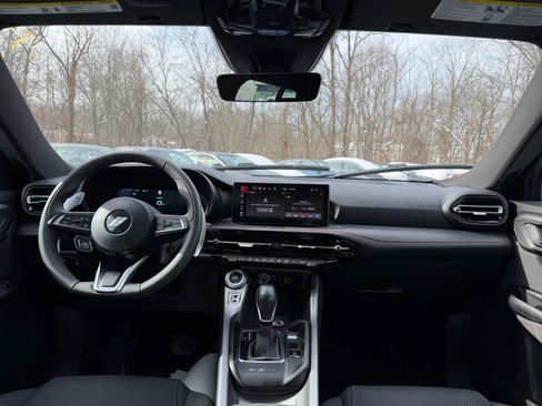 Used 2024 Dodge Hornet R/T image 17