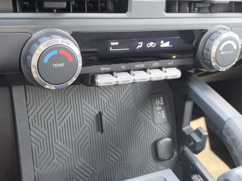 Used 2024 Toyota Tacoma SR5 RWD image 21