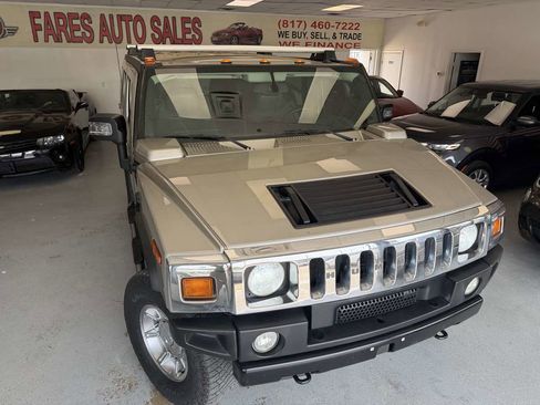 Used 2005 HUMMER H2 image 1