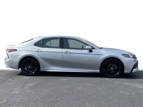 Used 2024 Toyota Camry XSE image 28