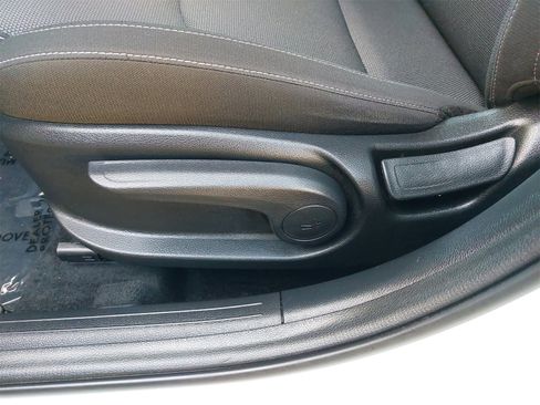 Certified 2023 Kia Forte LXS w/ LXS Technology Package image 31