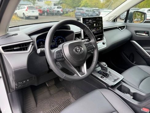 Used 2026 Toyota Corolla Cross XLE w/ Convenience Package AWD/4WD image 13