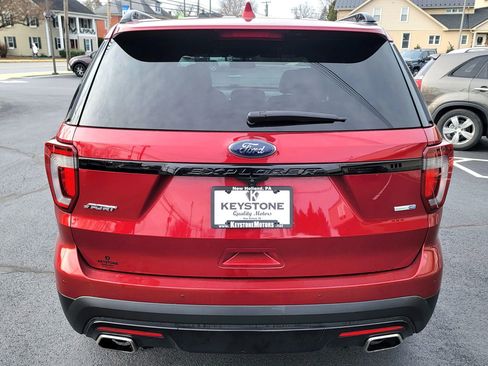 Used 2017 Ford Explorer Sport w/ Equipment Group 401A image 6