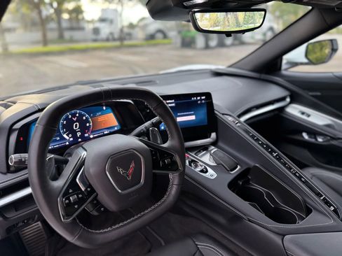 Used 2024 Chevrolet Corvette Stingray Coupe w/ 1LT RWD image 14