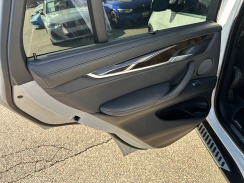 Used 2018 BMW X5 xDrive50i image 17