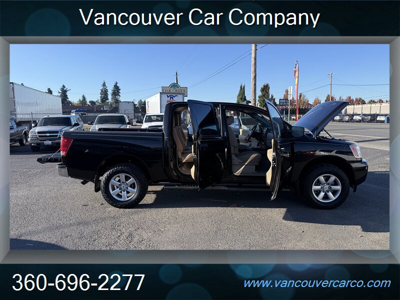 Used 2014 Nissan Titan SV w/ SV Value Truck Package AWD/4WD image 12
