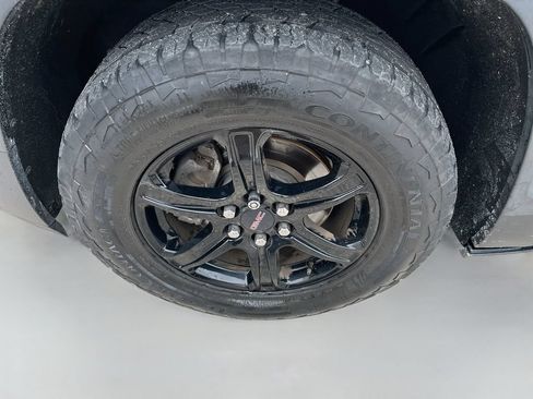 Used 2020 GMC Acadia AT4 w/ LPO, Floor Liner Package AWD/4WD image 34
