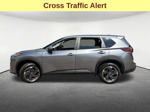 Used 2024 Nissan Rogue SV FWD image 7