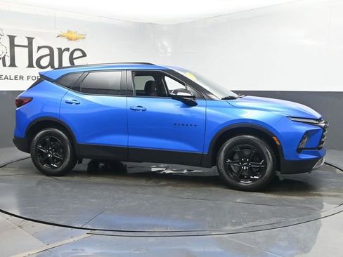 Used 2024 Chevrolet Blazer LT w/ Convenience Package FWD image 48