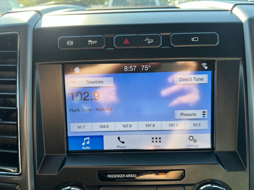 Used 2019 Ford F250 XLT w/ XLT Premium Package AWD/4WD image 27
