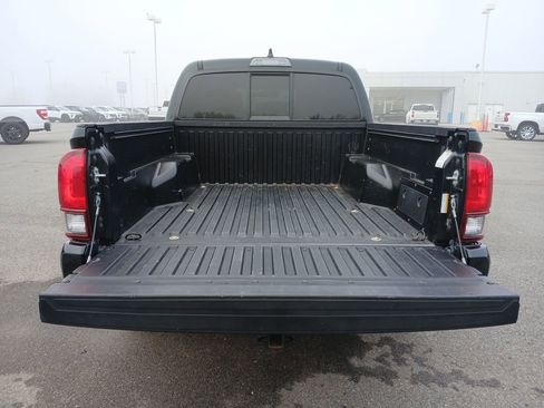 Used 2021 Toyota Tacoma SR w/ SR Convenience Package image 26