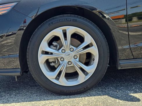 Used 2025 Honda Accord LX image 27