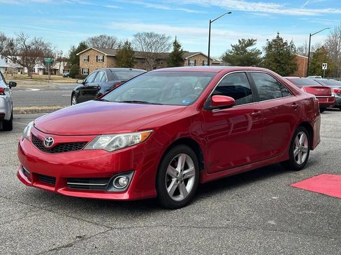 Used 2013 Toyota Camry SE image 7