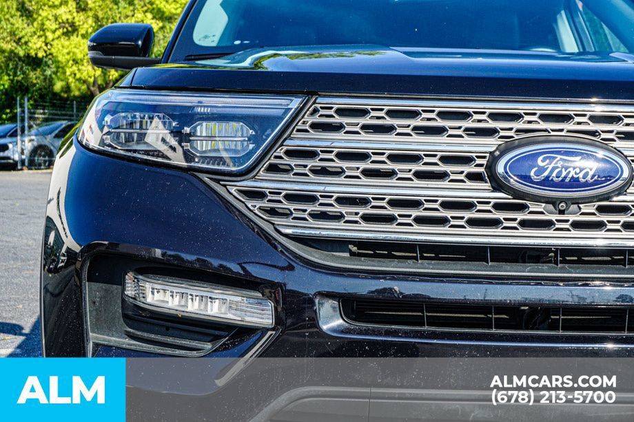 Used 2021 Ford Explorer Limited w/ Equipment Group 301A RWD image 11