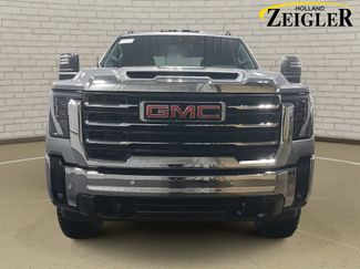 New 2026 GMC Sierra 2500 SLT w/ SLT Premium Package video 2