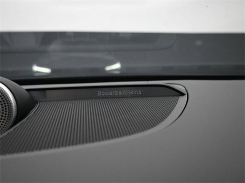 Used 2024 Volvo S60 B5 Ultimate image 30