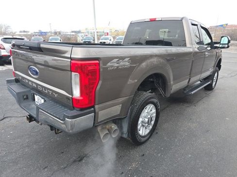 Used 2019 Ford F350 XLT image 10