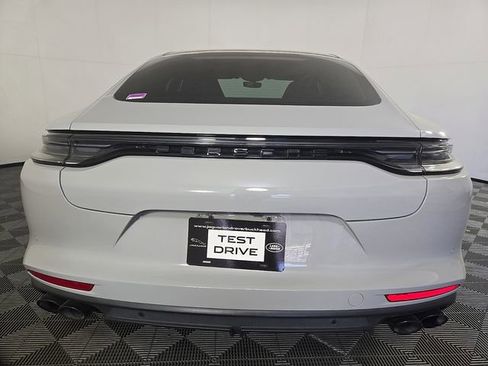 Used 2023 Porsche Panamera Platinum Edition image 6