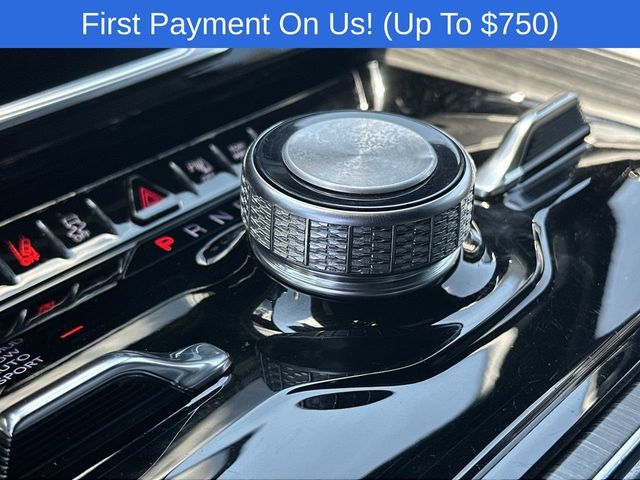 Used 2024 Jeep Wagoneer Series III AWD/4WD image 16