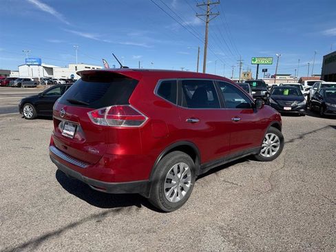 Used 2015 Nissan Rogue S image 3