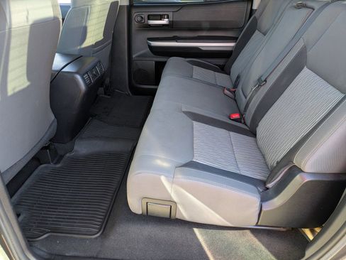 Used 2016 Toyota Tundra SR5 w/ SR5 Upgrade Package image 15