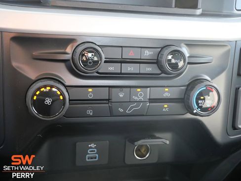 New 2026 Ford F250 XL w/ XL Chrome Package image 24