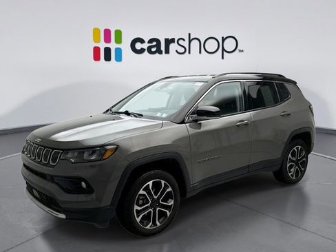 Used 2022 Jeep Compass Limited image 1