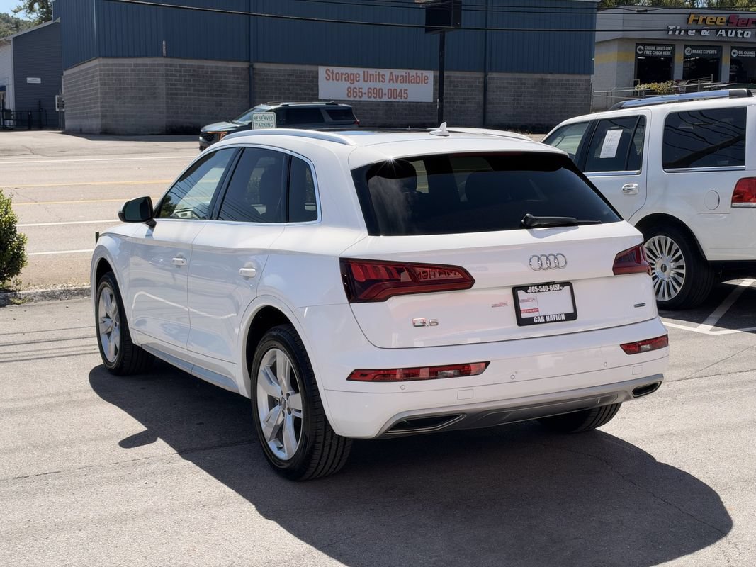 Used 2019 Audi Q5 2.0T Premium Plus w/ Premium Plus Package AWD/4WD image 4
